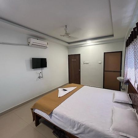 Shree Maldatta House Vaishet Exterior photo