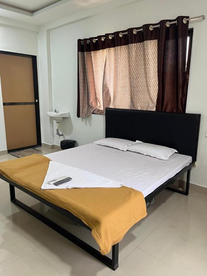 Shree Maldatta House Vaishet Exterior photo